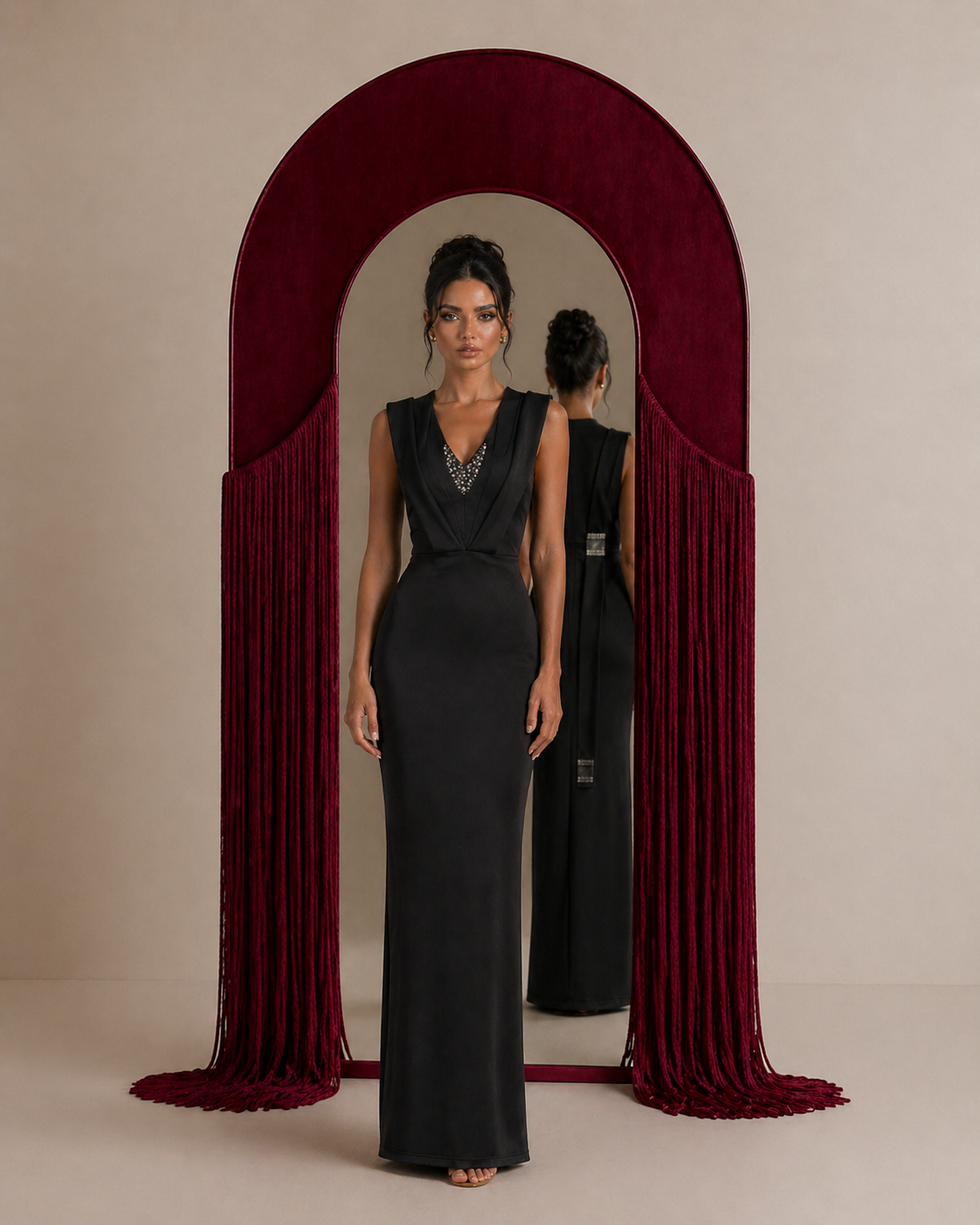 Noir Élite Gown