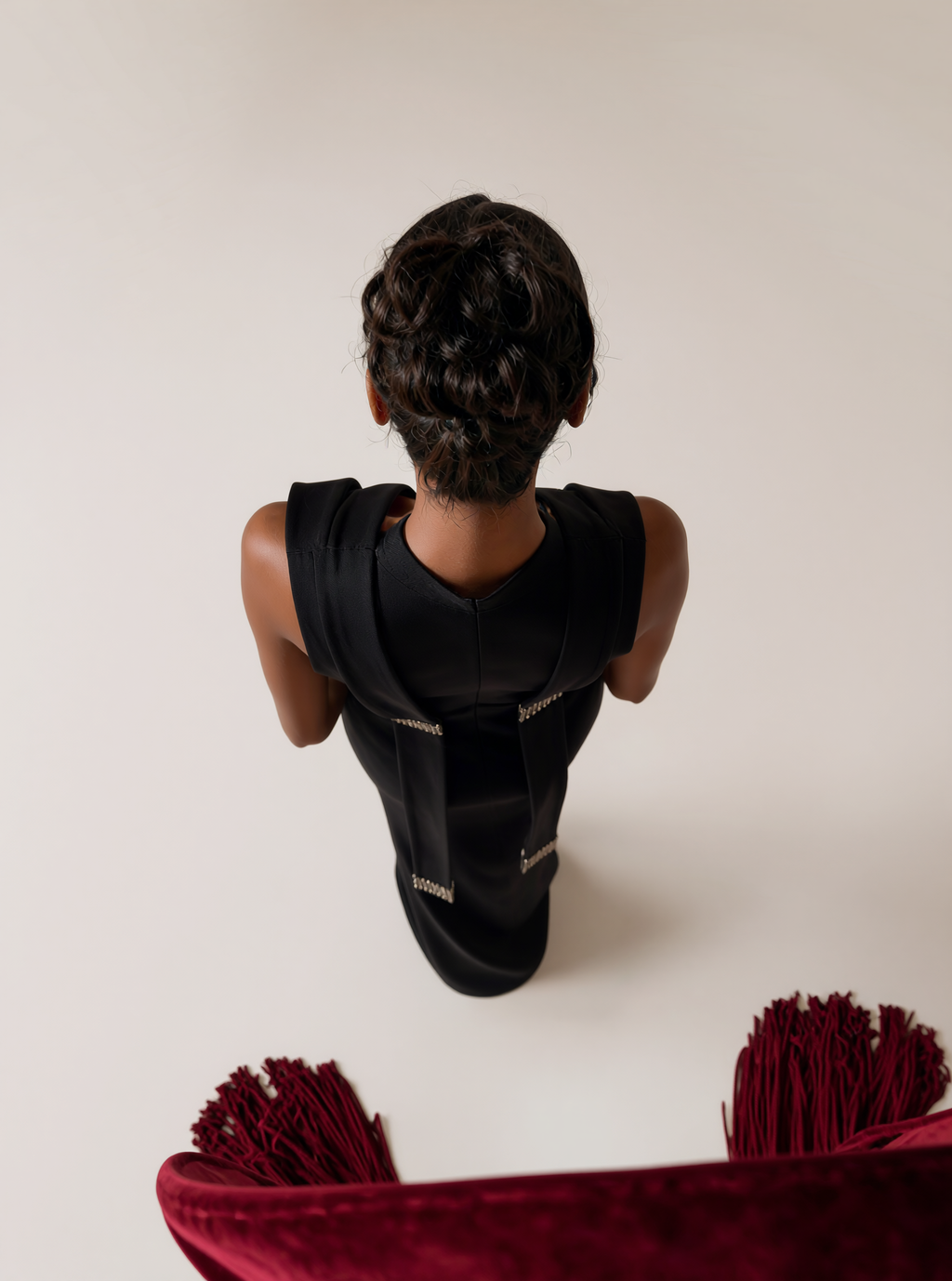 Noir Élite Gown